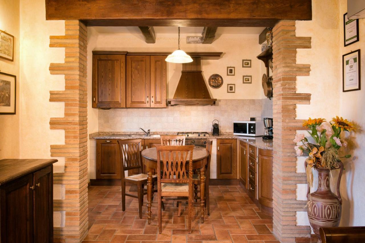 Rocca Di Pierle, Agriturismo Di Charme - Cortona Mercatale  Kültér fotó