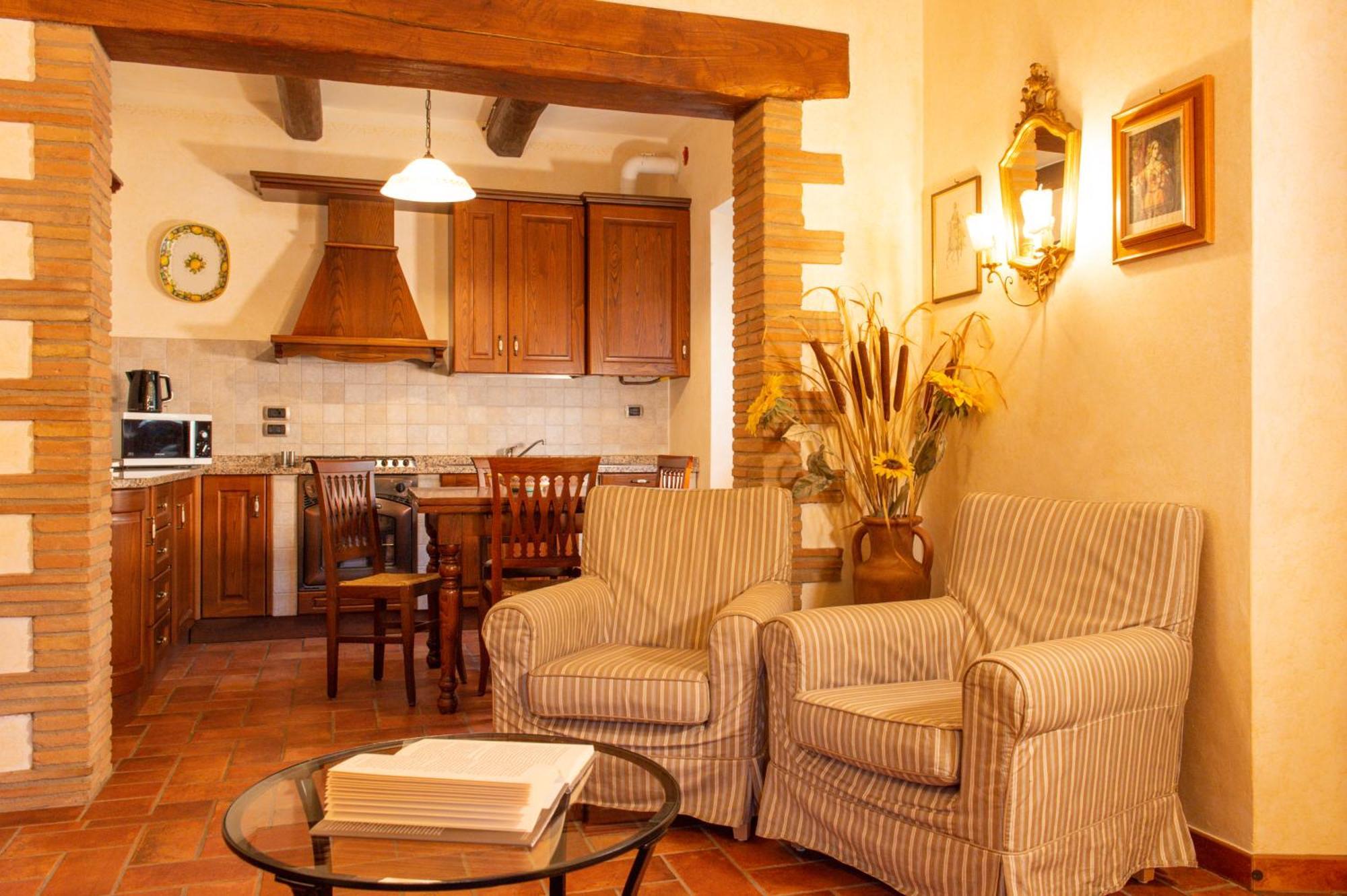Rocca Di Pierle, Agriturismo Di Charme - Cortona Mercatale  Kültér fotó