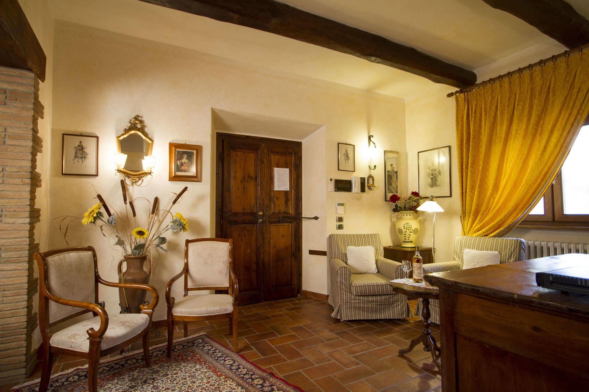 Rocca Di Pierle, Agriturismo Di Charme - Cortona Mercatale  Kültér fotó